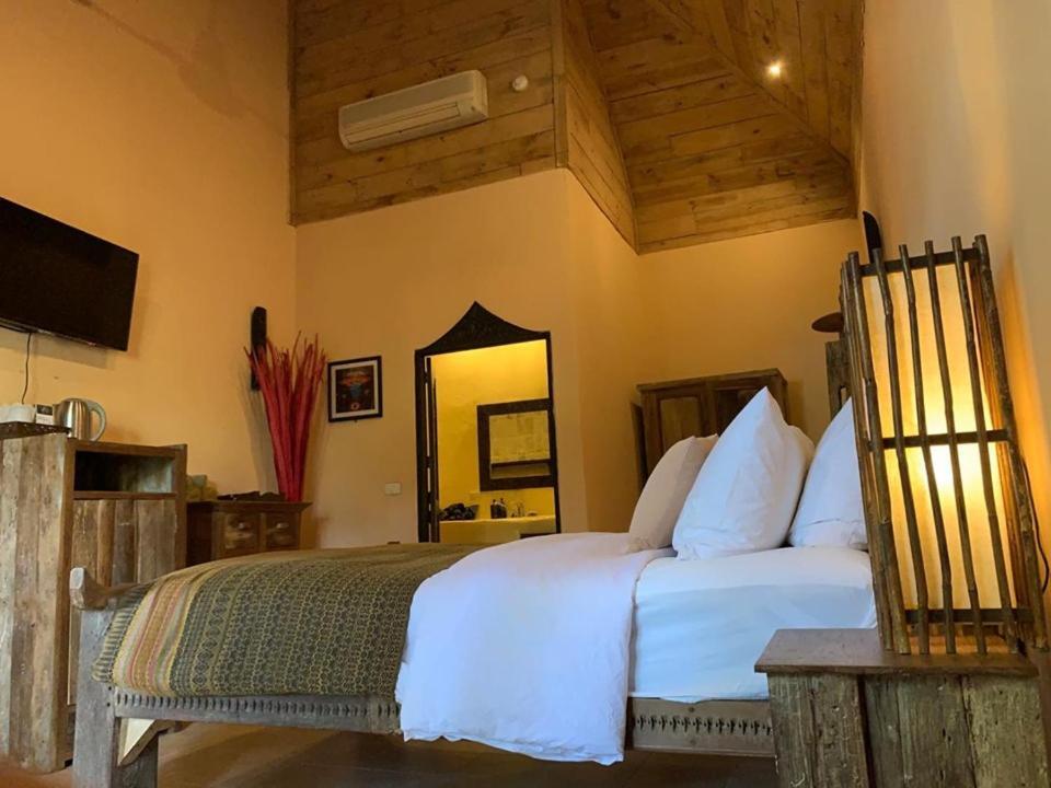 Nirvana Resort Koh Chang Bang Tao Beach エクステリア 写真